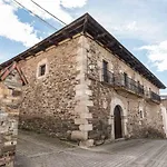 Casona Burillas * Villar de los Barrios