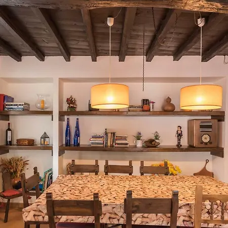 Casona Burillas * Villar de los Barrios